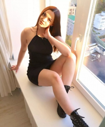 Надя, 18